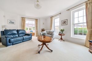 lounge- click for photo gallery